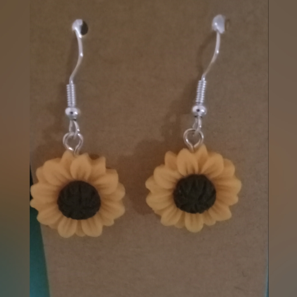 Sunflower Dangle Earrings